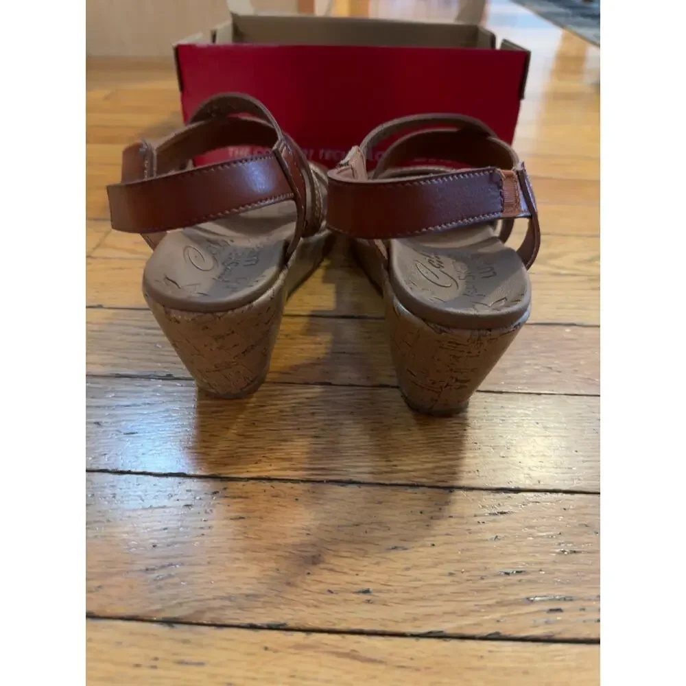 Skechers Arch Fit Beverlee Tiger Posse 2.0 Wedge Sandals Brown Women’s 7